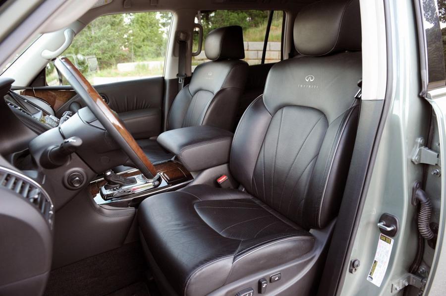  Infiniti QX56 2012 года  (фото 39 из 64)